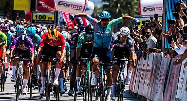 Tarihi bisiklet turu sona erdi... 8 günde 1153 km yol katedildi