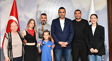 Türkiye'nin en hızlısı Güneş'e Çiğli'de Başkan Yıldız'dan destek