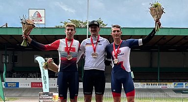 UCI pist yarışlarında Konyalı sporcular Türkiye'yi gururlandırdı