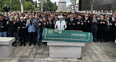 Ünlü Sanatçıya Son Veda!