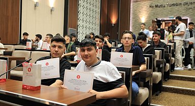 Ankara Keçiören Belediyesi'nde stajyerlere anlamlı veda