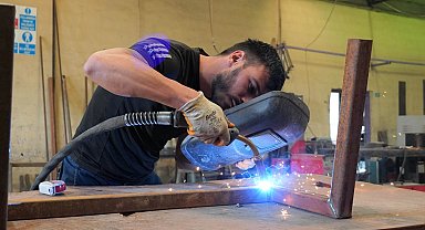 Ankara Keçiören hem üretiyor, hem tasarruf ediyor