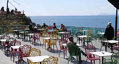 Antalya Büyükşehir sosyal tesisleri bayramda hizmette