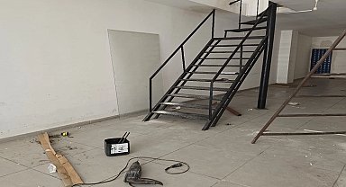 Antalya'da elektrik akımına kapılan işçi yoğun bakımda