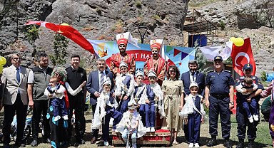 Artvin'de 18 çocuk için toplu sünnet şöleni