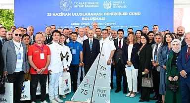 Bakan Uraloğlu: Denizcilik, küresel ticaretin can damarı