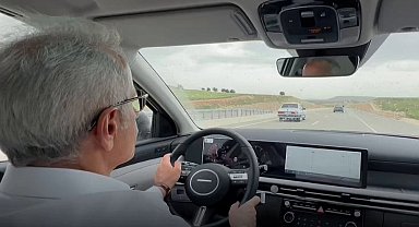 Bakan Uraloğlu'ndan melodili yol deneyimi... Yollarda yeni melodi ne olacak?