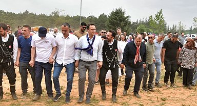 Başkan Eşki Karadeniz rüzgarına eşlik etti