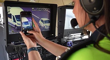 Bayramda yollar yoğun... Sürücülerin yüzde 99'u kurallara uyuyor