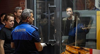 Bornova'da sabaha karşı denetim mesaisi