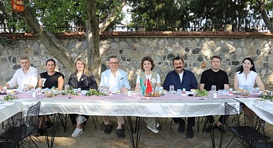 BUİKAD'dan Babalar Günü Kutlaması