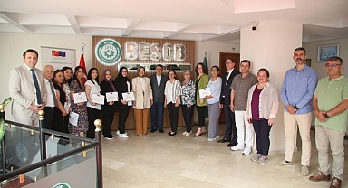 Bursa'da Kadın Kaynak Ustalarına İstihdam Kapıları Açıldı