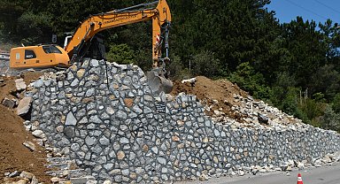 Bursa Osmangazi'den Uludağ yolundaki kaçak yapılara izin yok