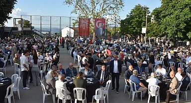 Bursa'da 157 yıllık çınar Tophane MTAL mezunlarını buluşturdu