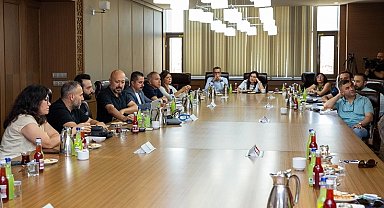 Bursa'da Atatürk Spor Salonu için akademik istişare