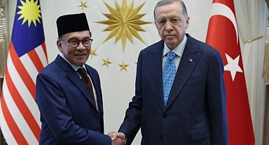 Cumhurbaşkanı Erdoğan, Malezya ve Ermenistan ile görüştü