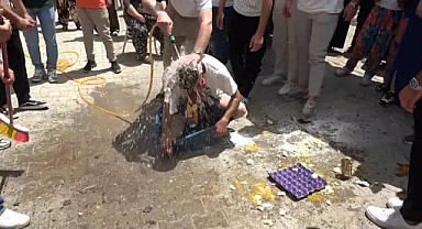 Damadın Başına Gelmeyen Kalmadı