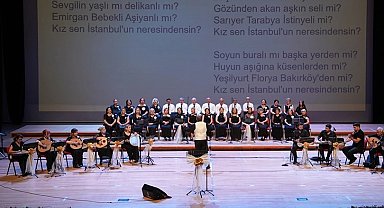 Denizli Büyükşehir'den 80'ler, 90'lar müzik ve şiir gecesi