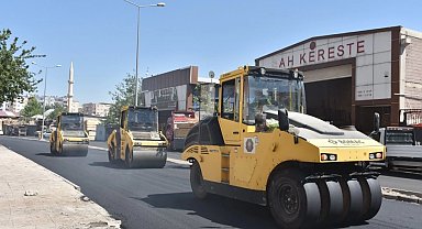 Diyarbakır Bağlar'daki 7 bulvar ve cadde asfaltla yenilendi