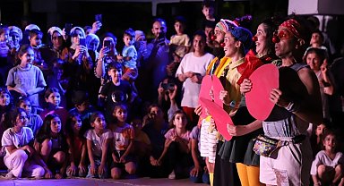 Diyarbakır Gezici Çocuk Tiyatro Günleri coşkuyla başladı