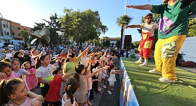 Gölcük'te karne şenliği Anıtpark'ı doldurdu