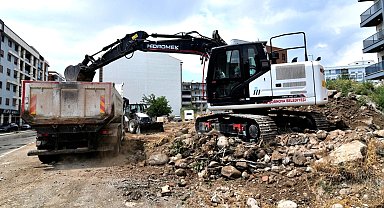 İzmir Bornova'da Başkan Eşki'den anında müdahale