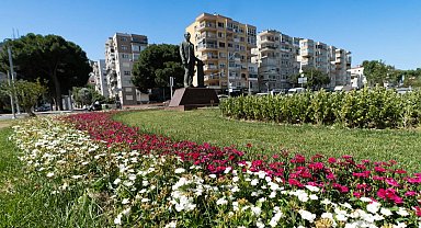 İzmir'e yazlık dokunuş