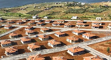 Kahramanmaraş'ta 110 köy evi tamamlandı... Göl manzaraları köy evleri tamamlandı