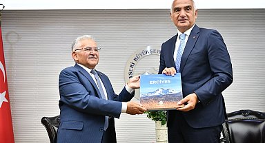 Kayseri Büyükşehir'e Ankara'dan övgü