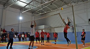 Keşan DOÇEK, Edirne Voleybol Turnuvası'nda parkeye çıkıyor