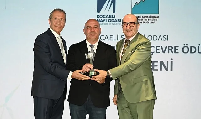 Kocaeli Büyükşehir'e 'dip çamuru'ndan çevre onuru
