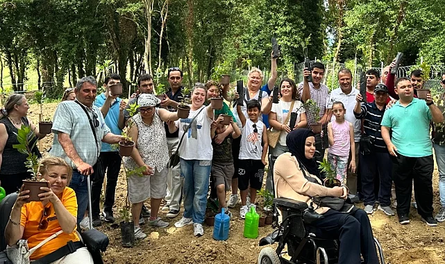 Kocaeli'de engelsiz gelecek için fidanlar umutla yeşeriyor