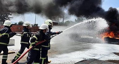 Kocaeli'de yangınlara müdahale ekibi büyüyor