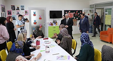 Konya'da Alzheimer hastalarına özel merkez ziyareti gerçekleşti