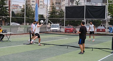 Konya'da ayak tenisi heyecanı