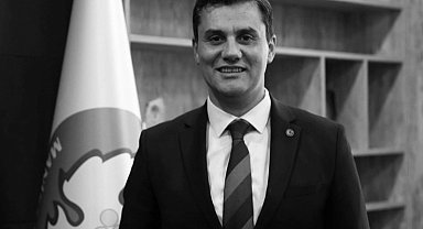 Manisa halkı başkanına veda ediyor... İlk tören belediye önünde düzenlendi