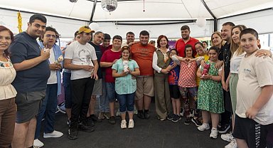 Mersin'de Engelsiz Yaşam Parkı'nda anlamlı buluşma