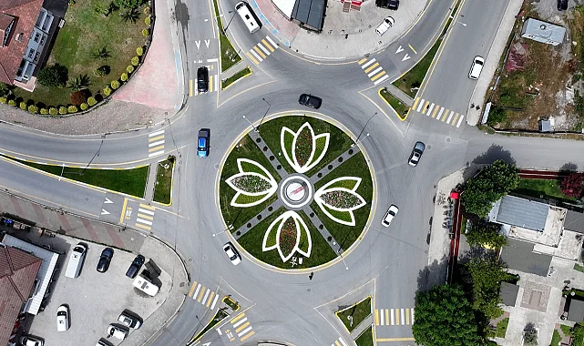 Sakarya Köprübaşı Kavşağı'na estetik yüz
