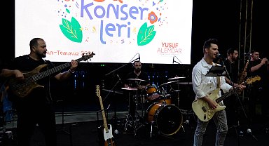 Sakarya Millet Bahçesi'nde müzik dolu akşam