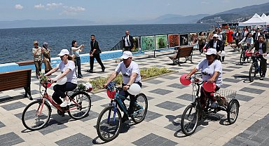 'Süslü Bisikletler'in pedalları Mudanya'da temiz çevreye çevrildi