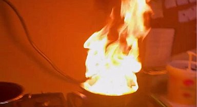 Tencere yangınına dikkat! İstanbul İtfaiyesi'nden hayat kurtaran uyarı!