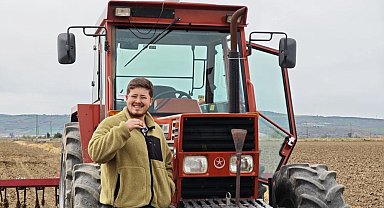 Türk çiftçiler XAG APC2 otopilot konsolu ile otonom traktörlere geçiyor