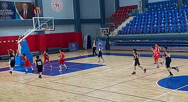 U12 Erkekler Yerel Lig maçları başladı