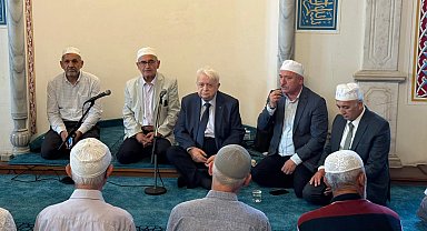 Ünlü mevlidhanlar İzmit'in 104. kurtuluş yılında buluştu