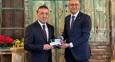 Vali Sözer'e Beykoz'dan veda yemeği