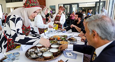 Van'da kadın kooperatifleri arasında yemek yarışması düzenlendi