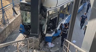 Ankara'da zincirleme kaza! 