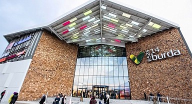 AVM'de Sapık Skandalı