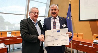 Avrupa Parlamenterler Meclisi'nde Adana rüzgarı