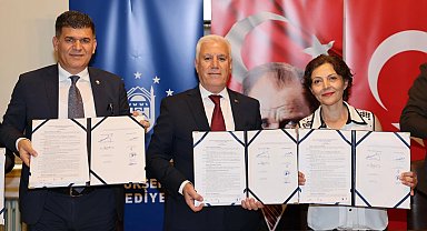 Bursa Büyükşehir'de toplu sözleşme için imzalar atıldı